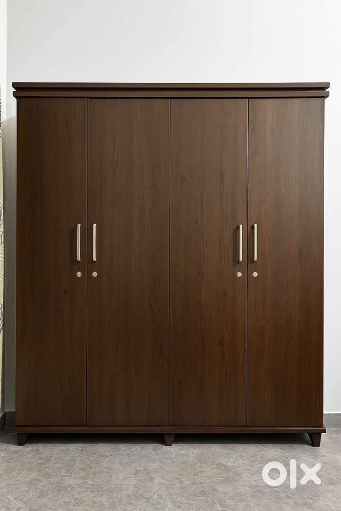 Multiwood 3-door wardrobe (Used)