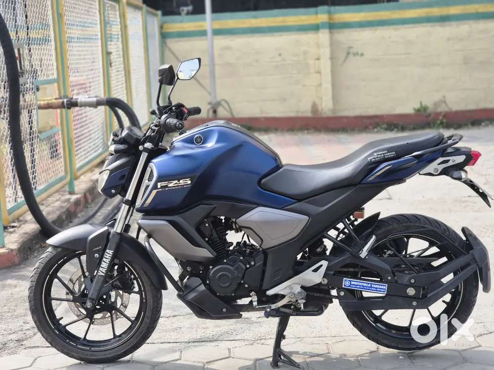 YAMAHA FZS 2019 BS4 ABS