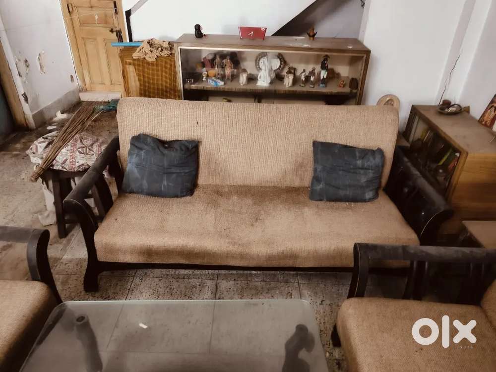 Sofa with Center Table