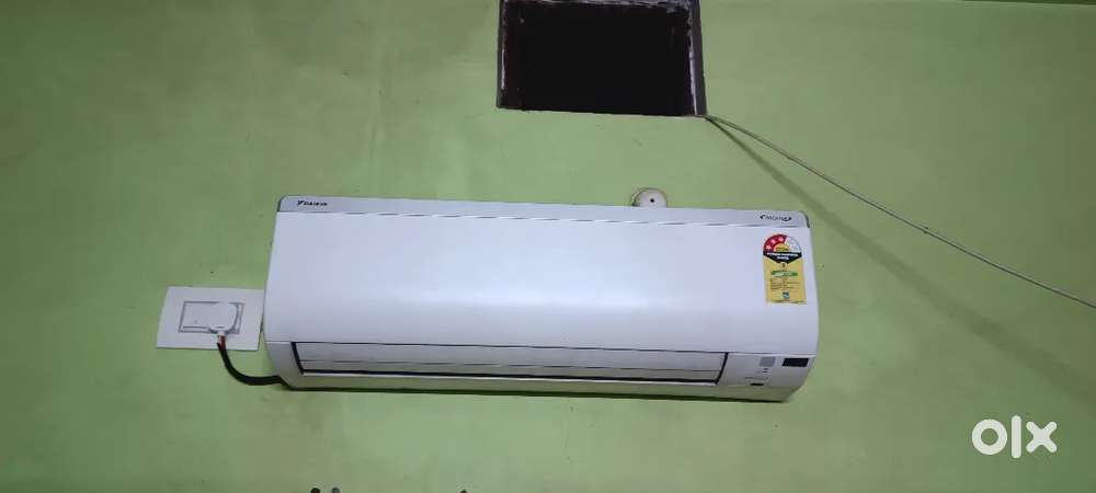 Daikin Spilt Ac Inverter Power Saving 1.5 Ton 3 Star With Remote