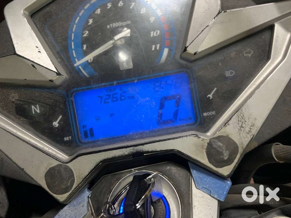 Gret condition . It has been lying there for 4 years. Self start