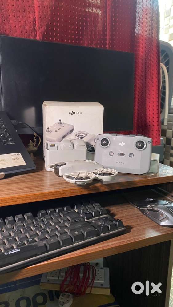 DJI NEO DRONE (FLY MORE COMBO)
