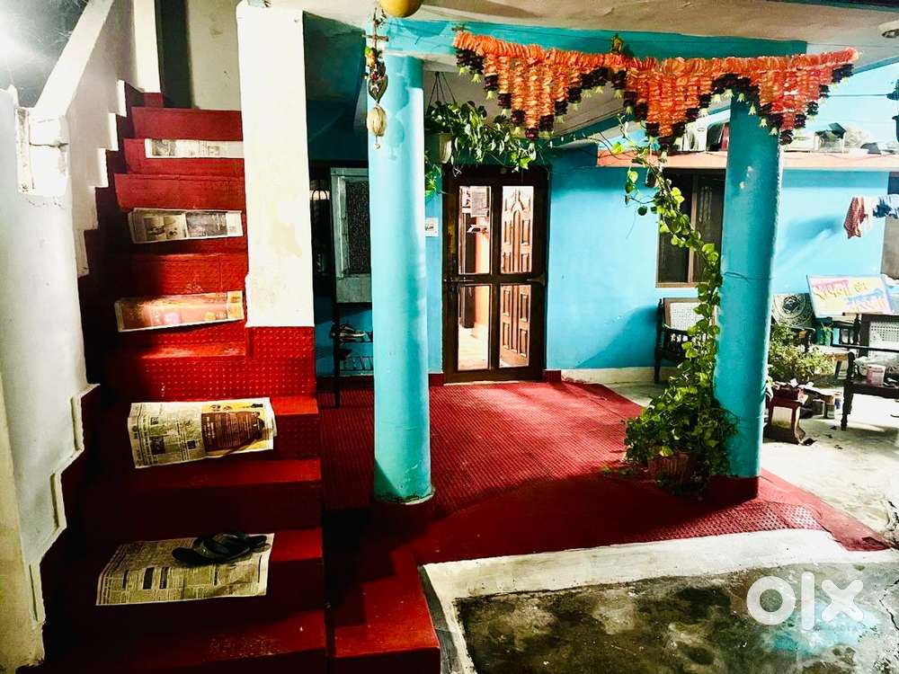 On road, car parking one attached bathroom washing area