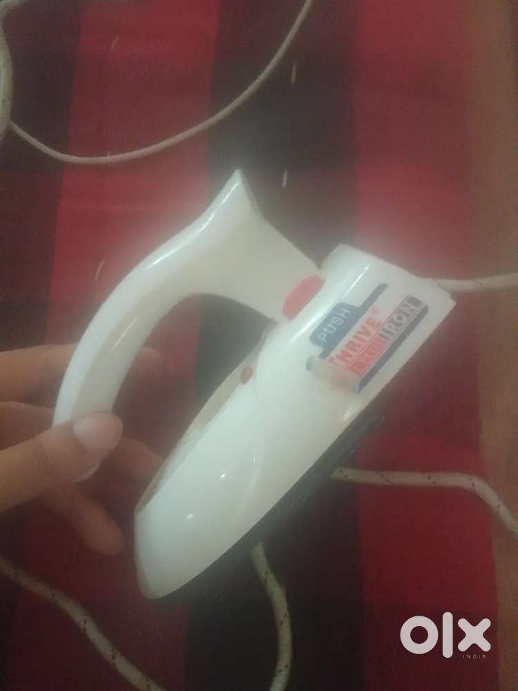 Iron compact size