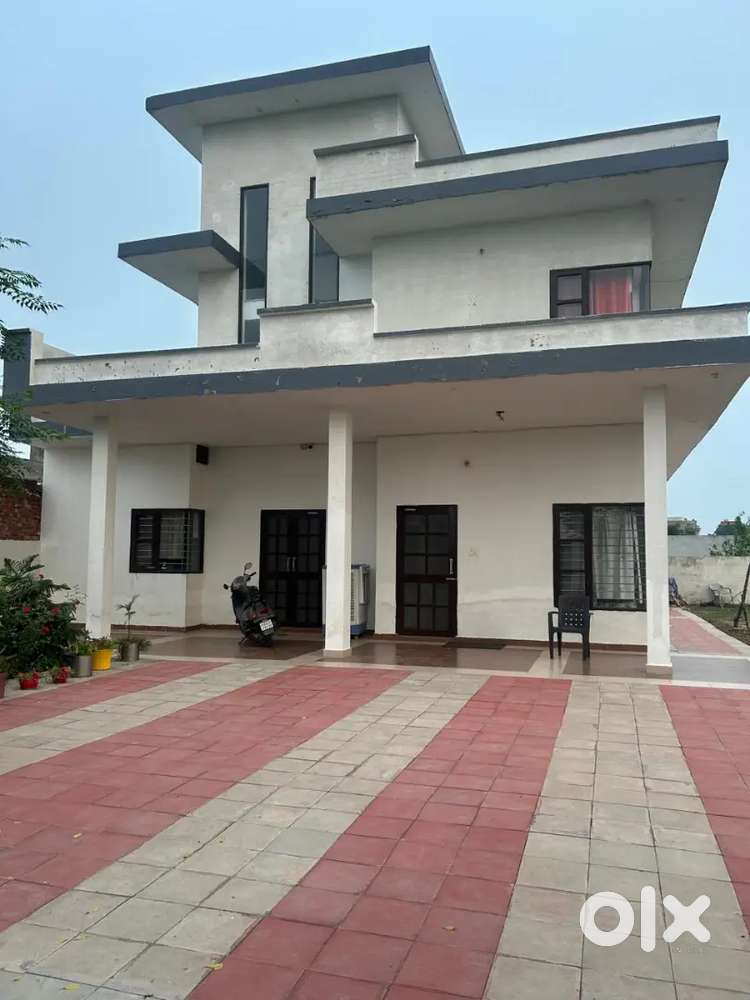 Ready to move house .