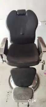 Saloon Chair  & Massaging Bed