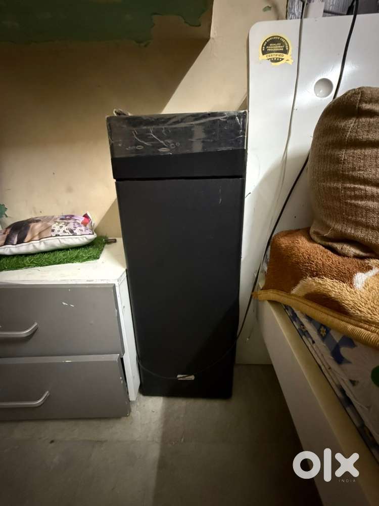 mega play bluetooth speaker