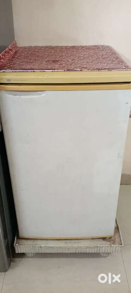White-westinghouse refrigerator