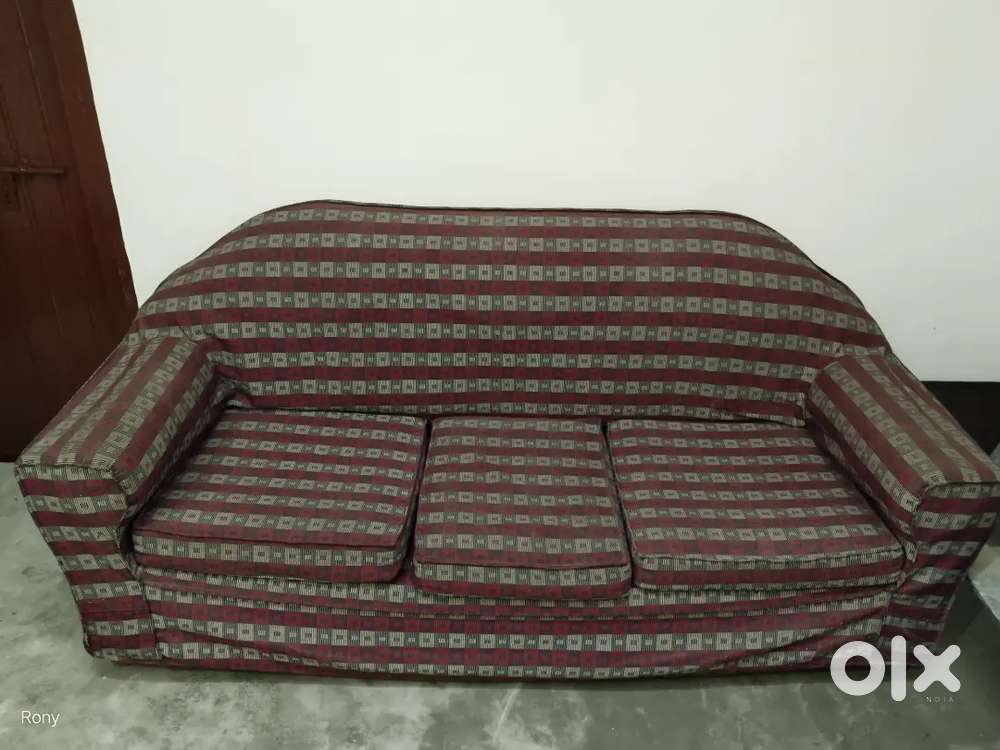 3 setting sofa