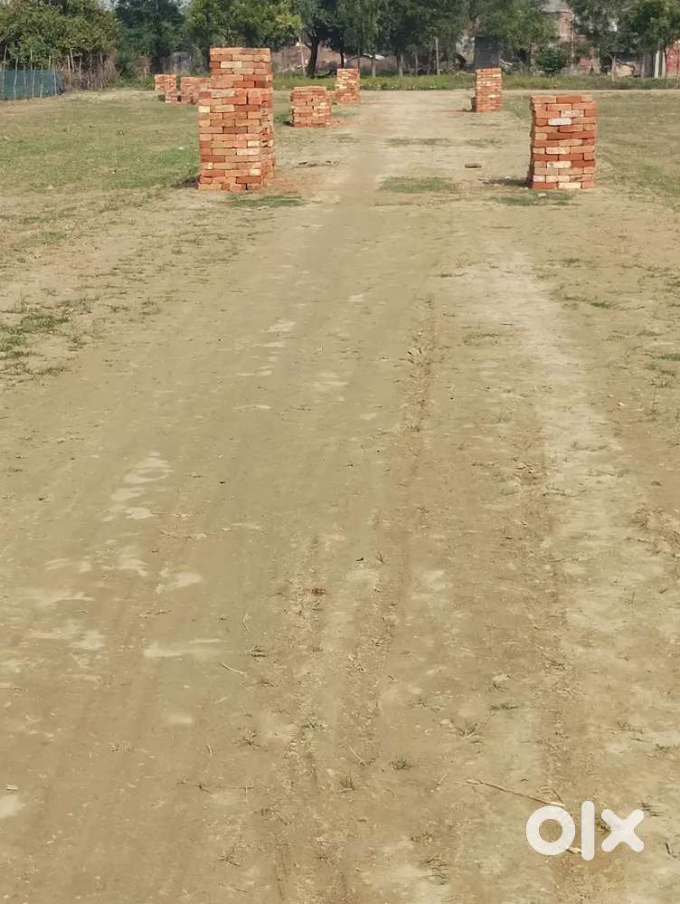 Lucknow kanpur highway se 1 kilomiter ki doori par