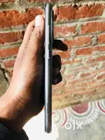 iPhone 8 64gb , redmi note 8 4 64gb