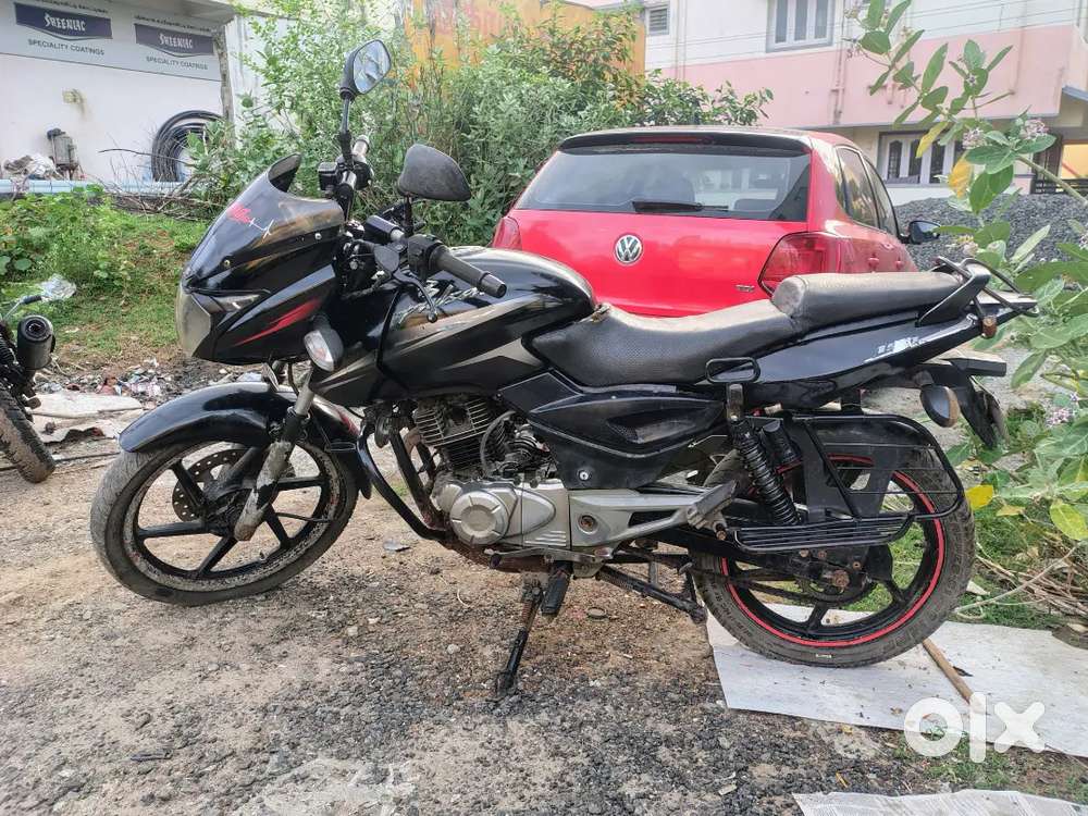 Bajaj pulser 2016