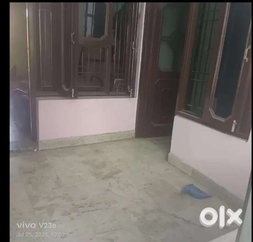 2 bhk room set for rent with kitchen and bathrooms