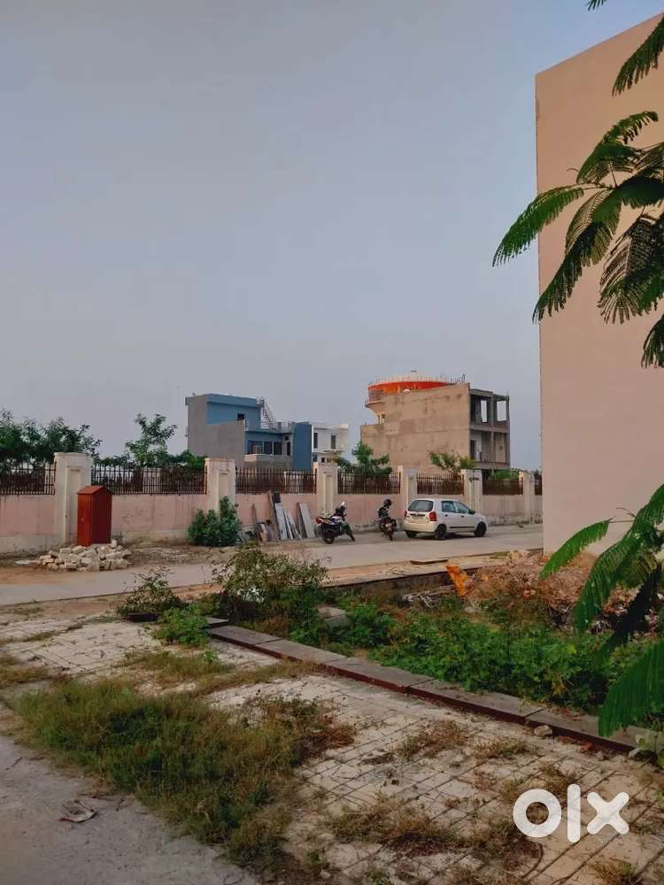 105 gaj BDA approved plot on sale in Residency Garden (RG),stadiumroad