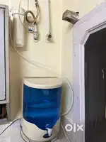 Aquafresh water purifier with stand