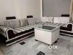 Corner sofa set with table