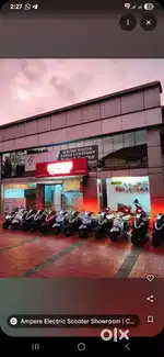 Two wheeler technician