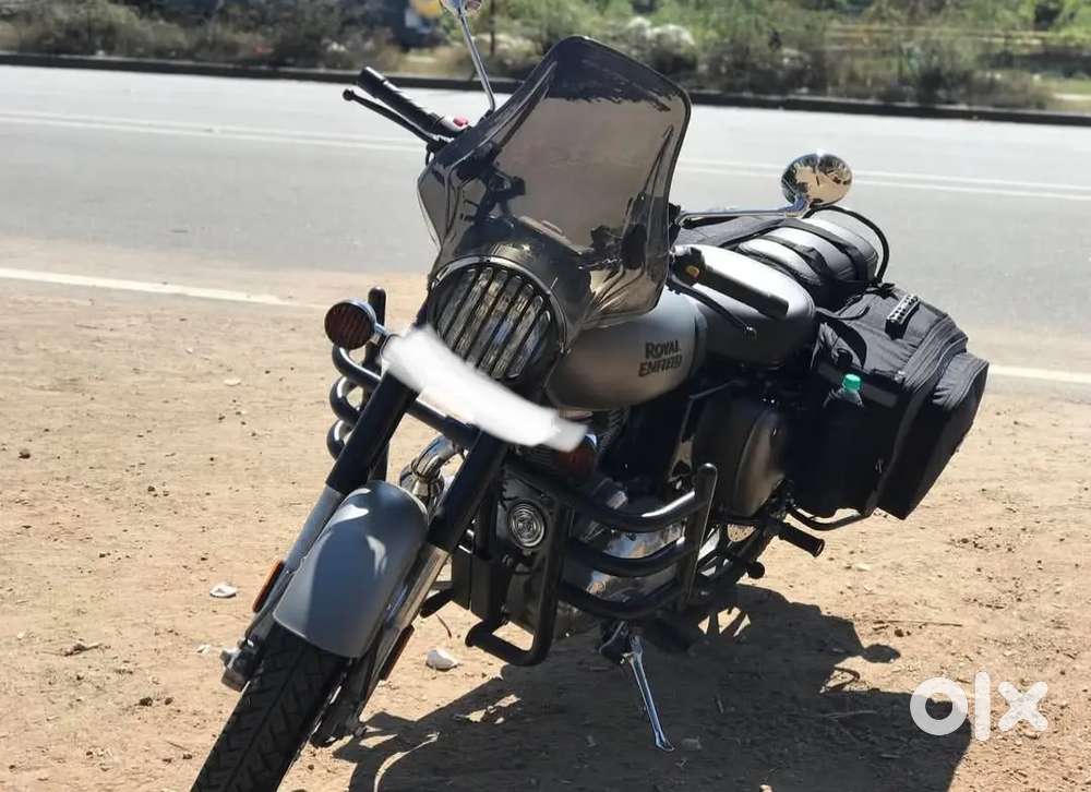 For Sale- 2021 Royal Enfield Classic 350 - with biking gear