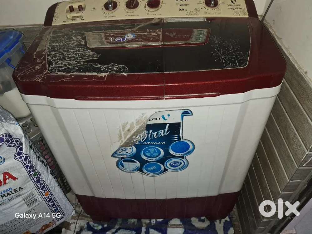 Old wosing masin sale krni hai 11 kg  Videocon  7500 rs.