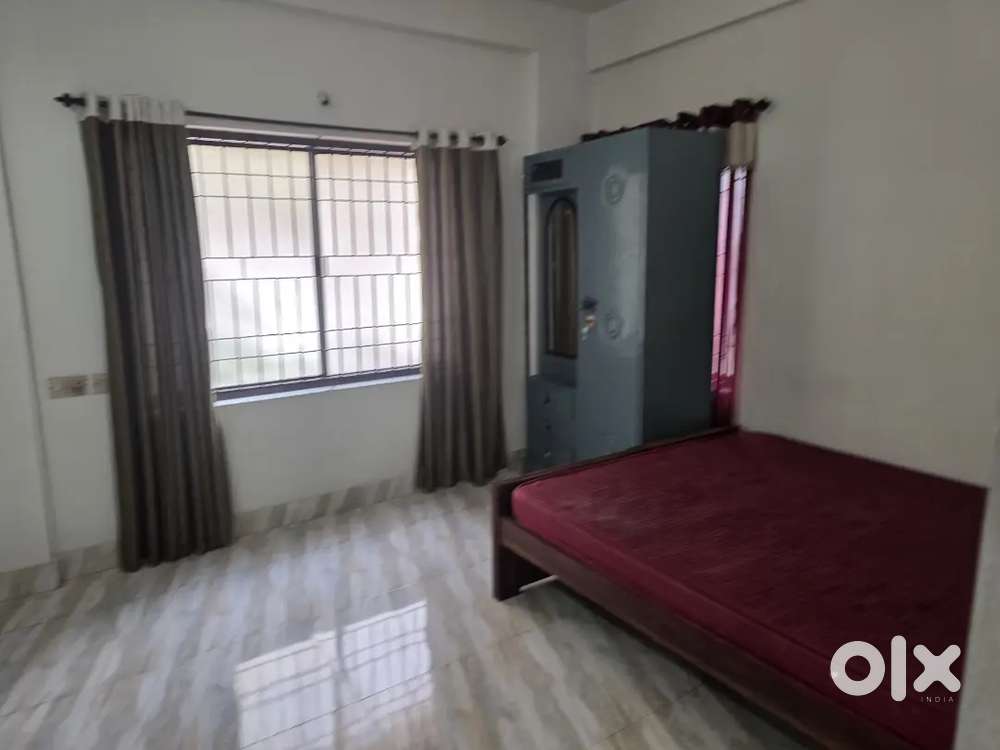 1 bhk semi furnished apartments for rent near medical college