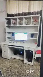 Big Computer Table