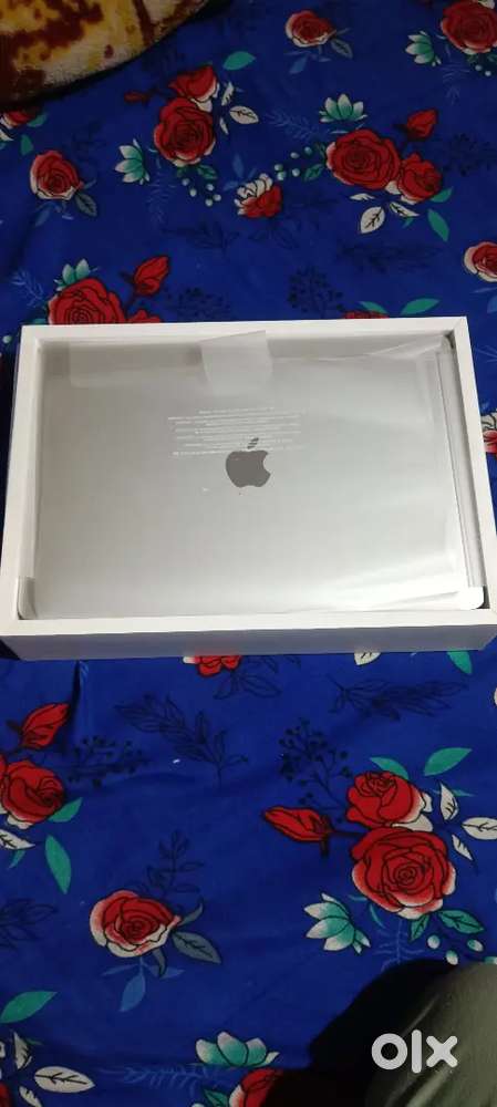 Macbook pro m1 8/512 bill box charger aa++condition with pc tabil)
