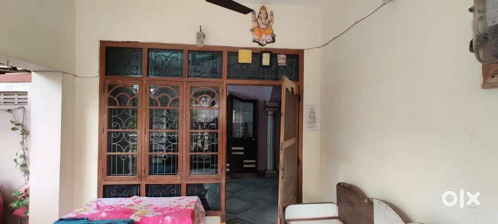 Single bedroom house in residential area