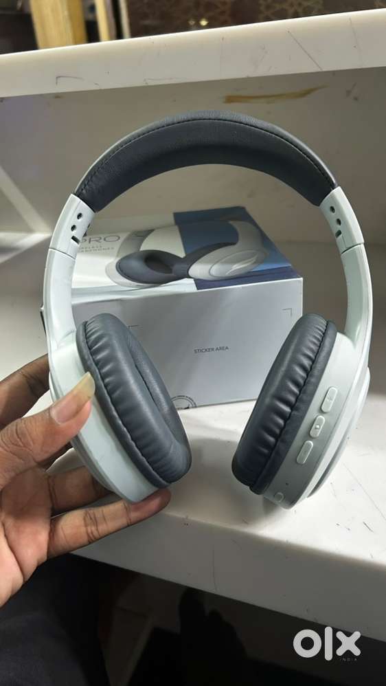 Leaf bass pro wireless headphone