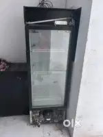 Glass fridge colddrink