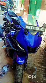 Yamaha r15 v4
