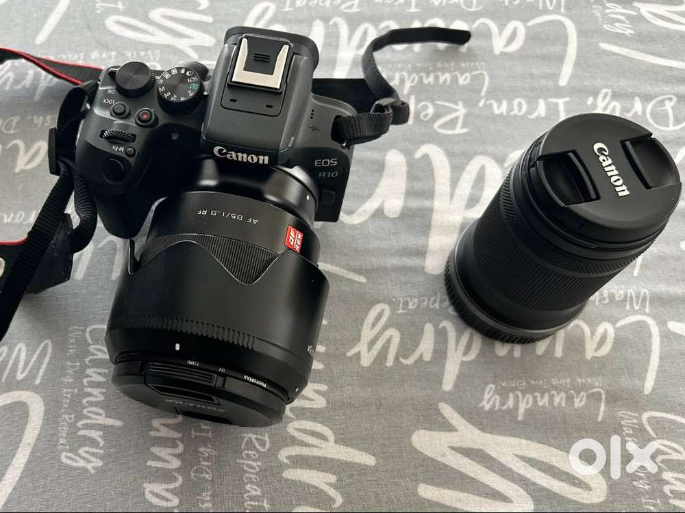 Canon R10 with Kit lens (18 - 150mm) with Viltrox 85mm