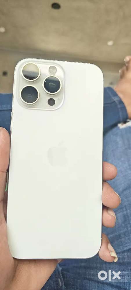 I Phone 16 Pro Max White Colour 265Gb