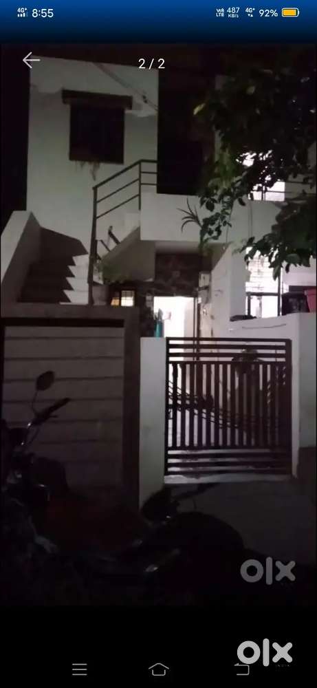 House for rent on upper floor