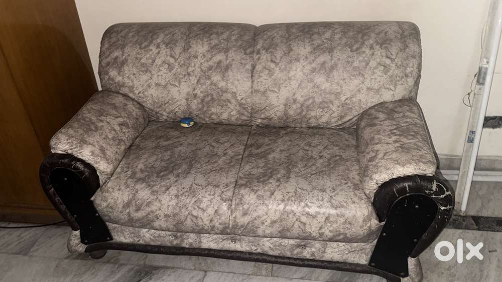 Sofa 2 seater - 2 peice