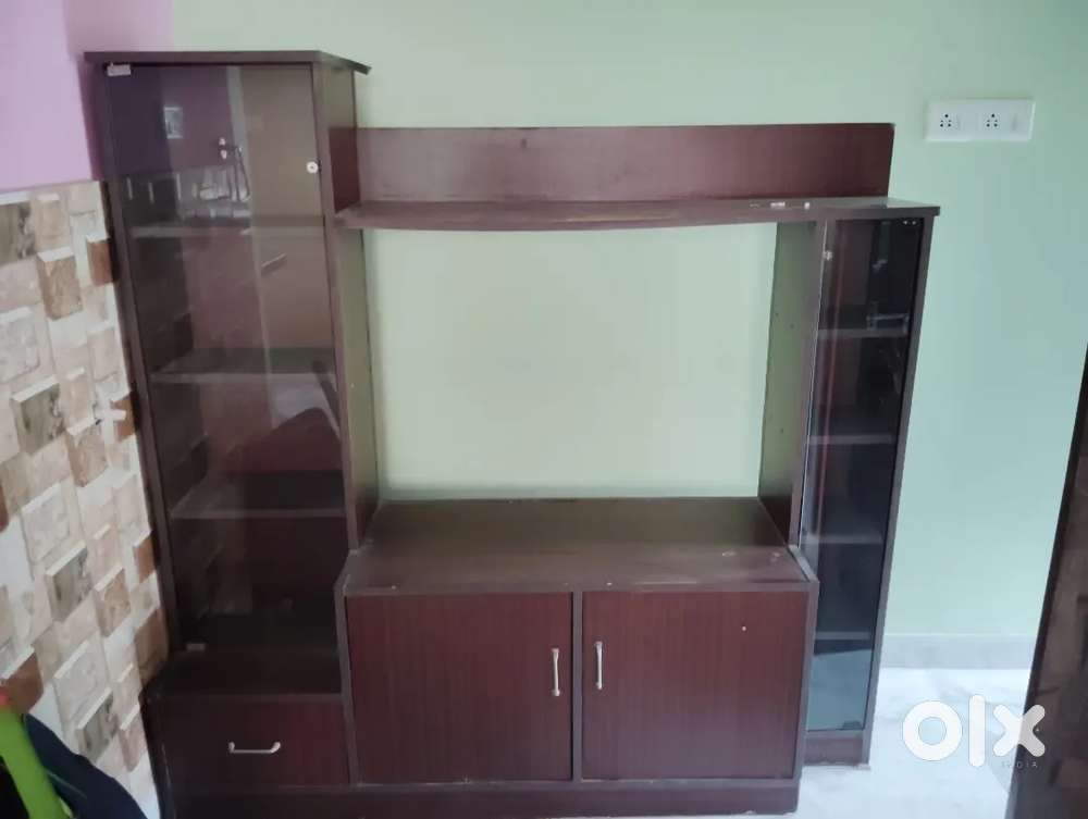 Wall Cabinet