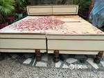 Double bed without box