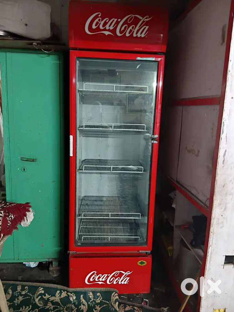 General store single door fridge in sale