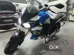Mahindra Mojo XT 300