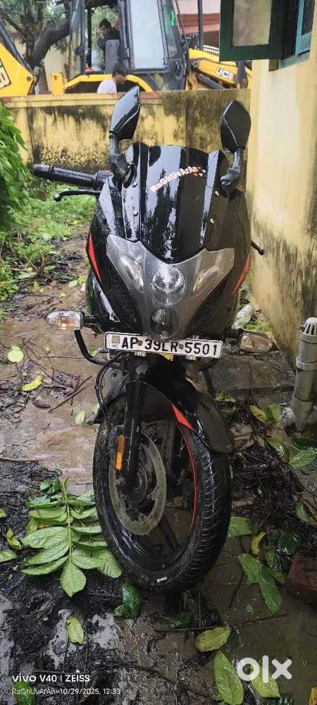 Excellent condition come and check recently serviced