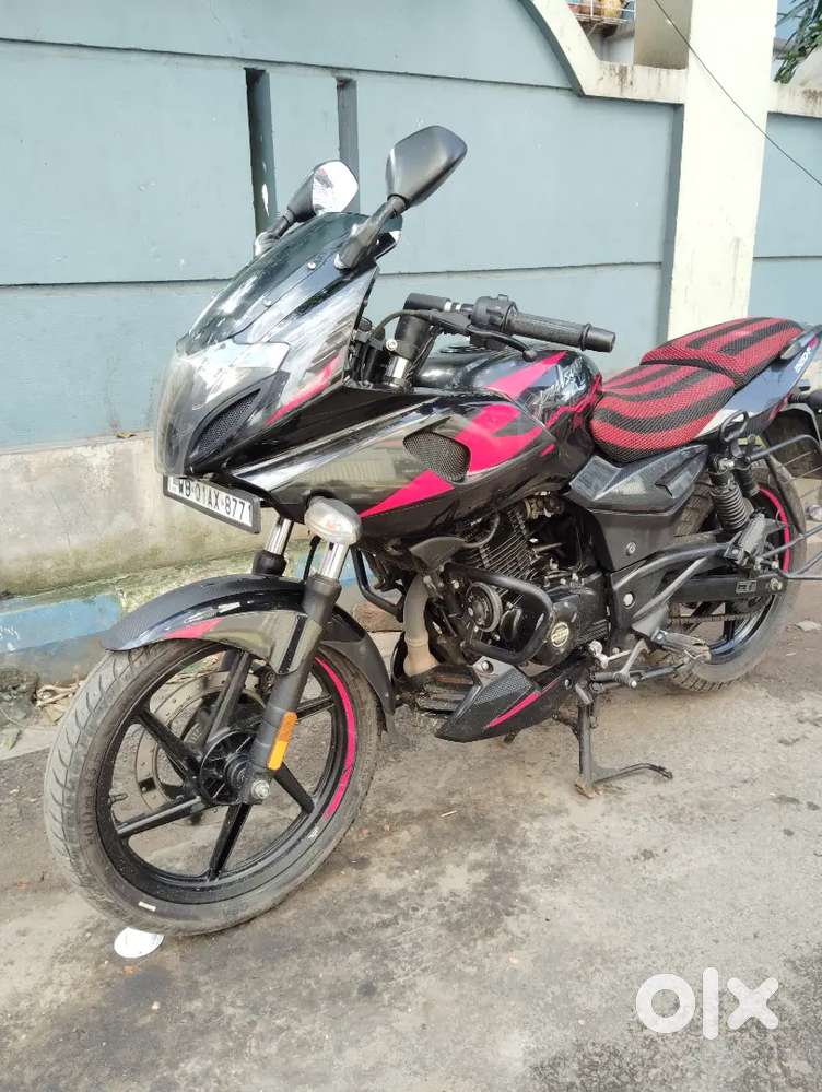 2024 E20 PULSAR 220 DUAL CHANNEL ABS
