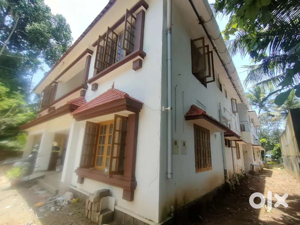 Brand new building 2&3 BHK, parking, near main road 2 KM to KTM town