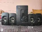 T series ka two sound Box hai aak ma 4 speaker hai dusra ma 2 speaker