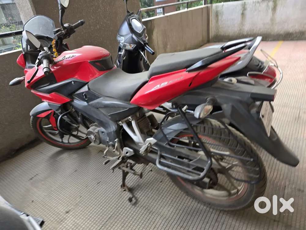 Bajaj Pulsar AS150 Red