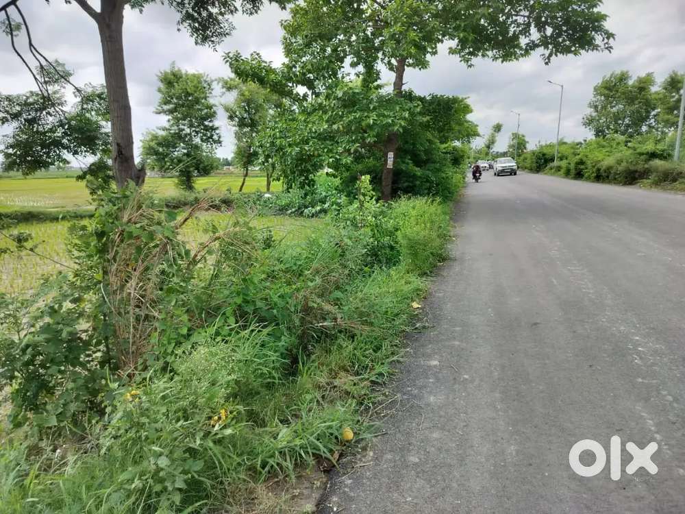 Lene wale hi sampark kare