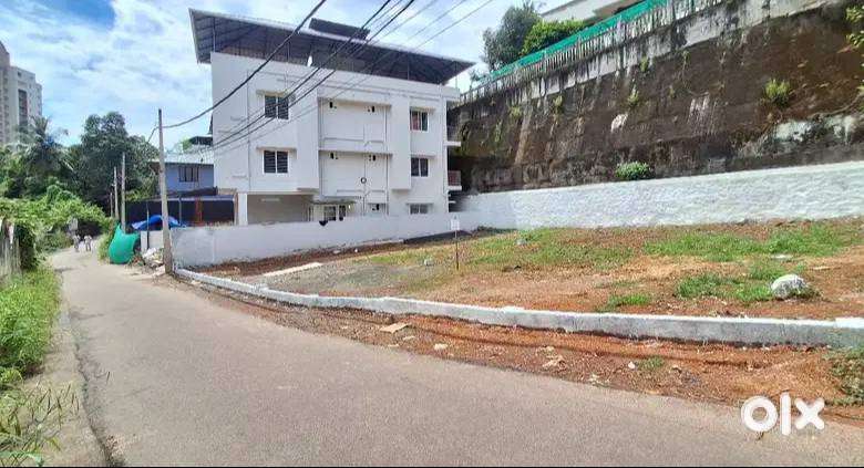 Direct Owner 4/8 Cent Plot 1KM to Infopark Phase1