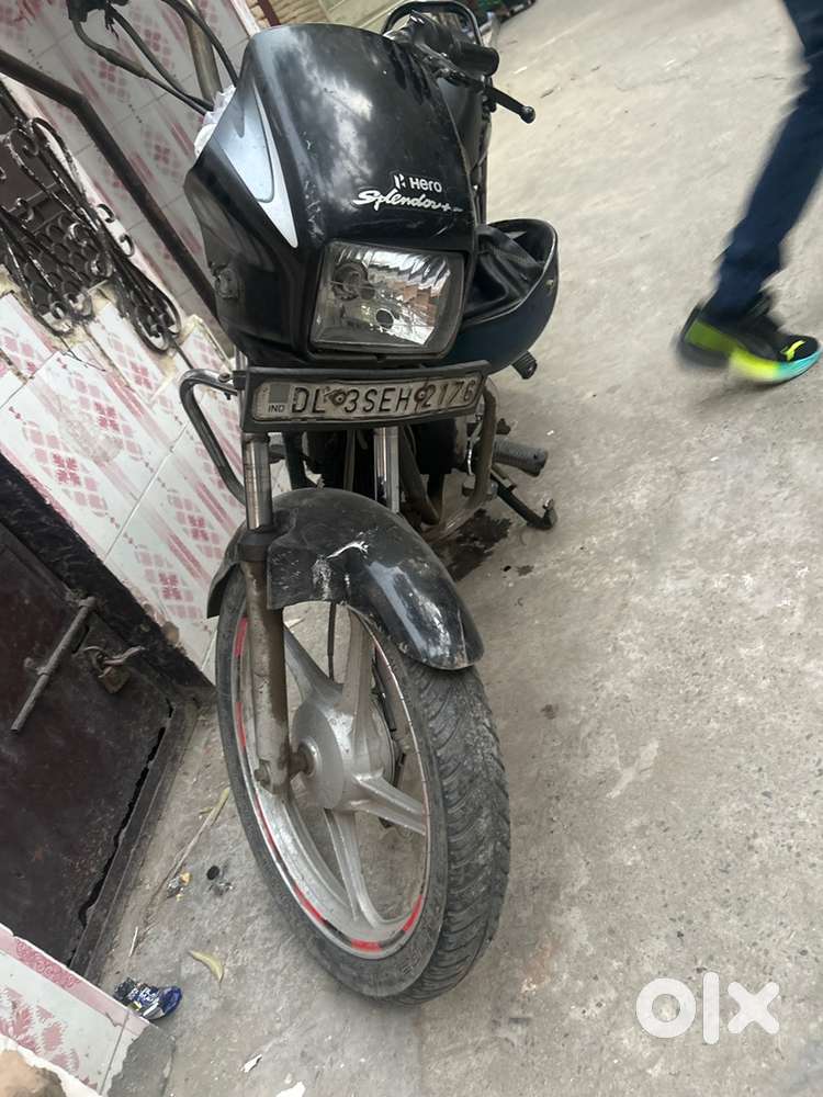 Splendor plus only 50,000 i want moey urgent sell