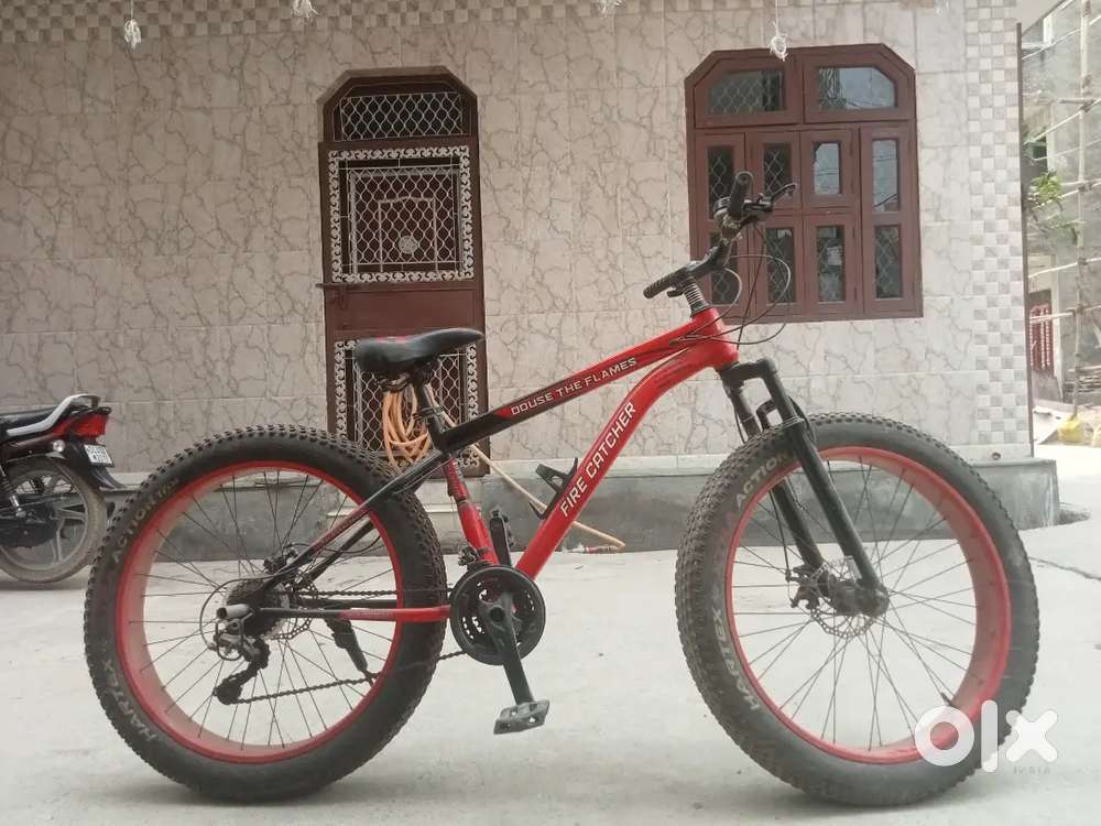 Selling thick tyer bycycle  diwali offer bargaining is allowed
