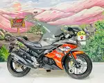 YAMAHA R15 V2.0 DUAL DISC BRAKE BS3 ORANGE GREY COLOUR MODEL 2018