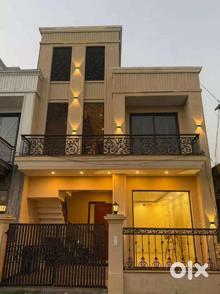 Independent House in Sunny Enclave Mohali