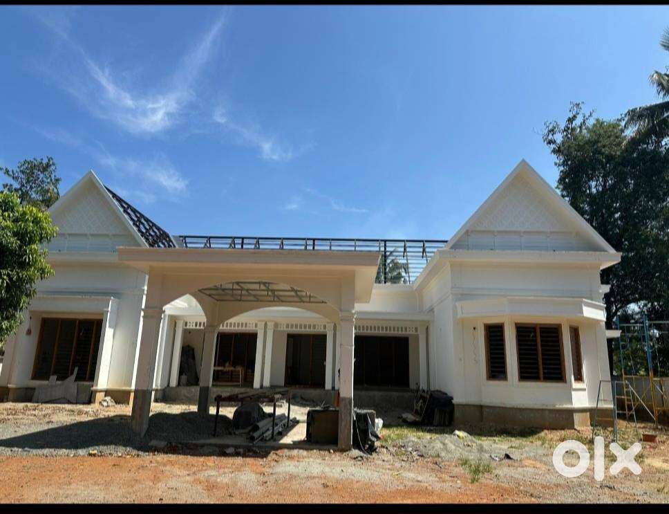 46 Cent Plot With house for sale